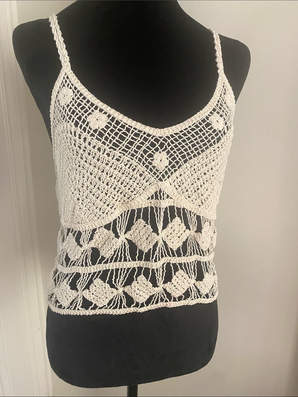 Rebellion White Crochet Spaghetti Strap Camisole